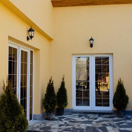Restart Boutique Hotel Dilidschan Exterior foto